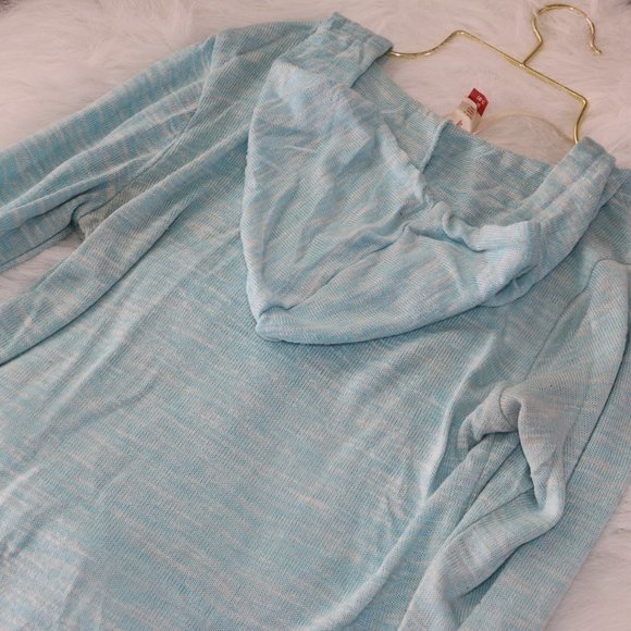 No Boundaries Light Teal Hooded Tunic with Pocket - Picture 5 of 9
